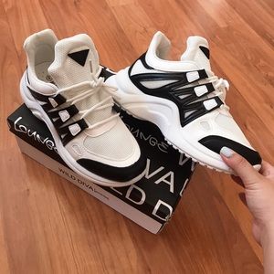 COPY - Chunky Sneakers Platform SIZE 9